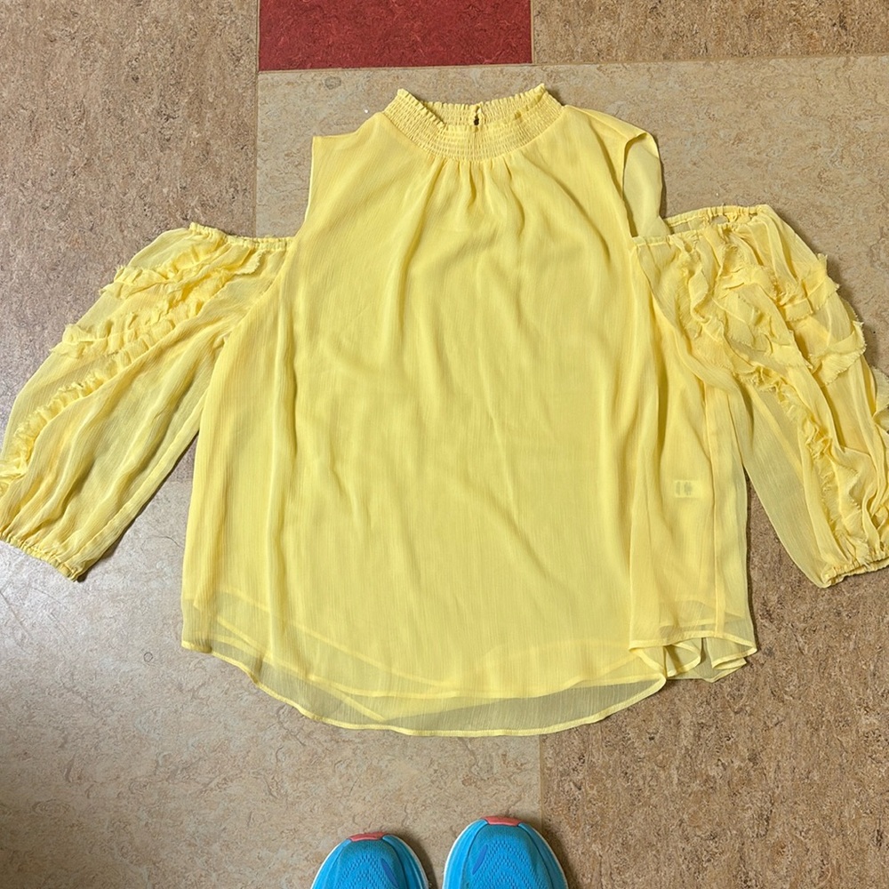 Women’s blouse yellow off the shoulder tank summer